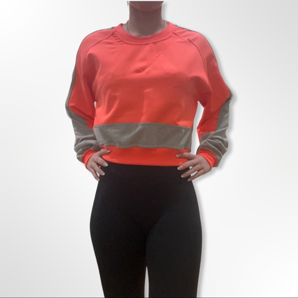 Urban Outfitters Neon sweatshirt